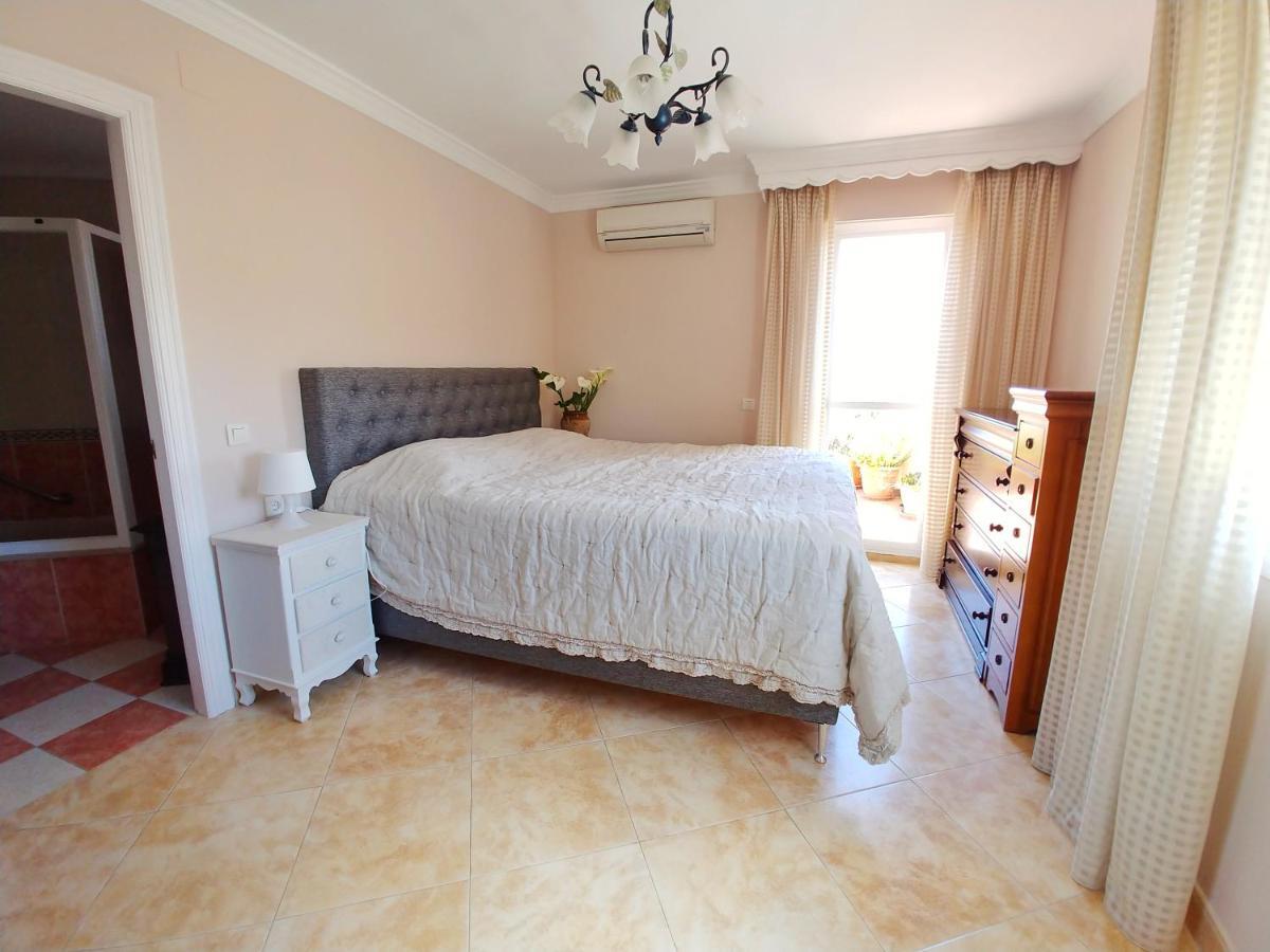 Apartamento Penthouse With Stunning Views Estepona Exterior foto